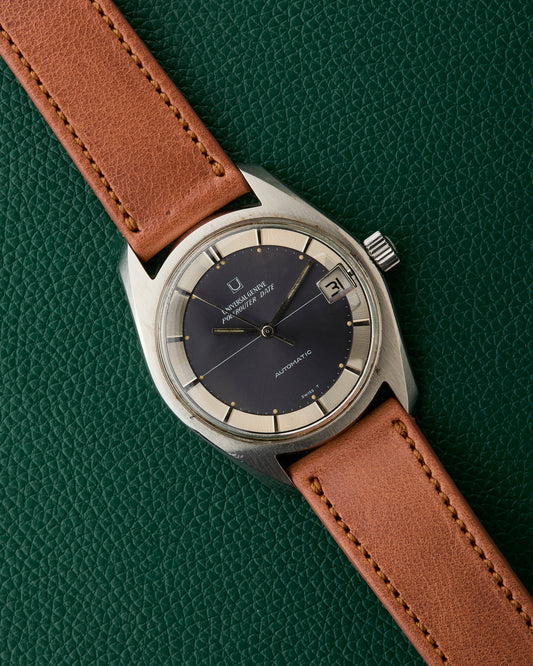Universal Genève Polerouter Date Ref. 869119 Dress Watch