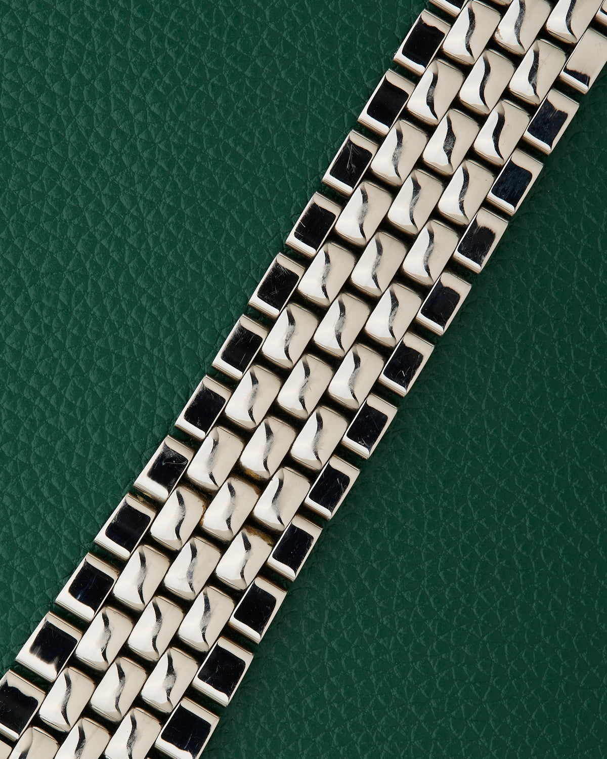 Gérald Genta Classic Retro Ref. G.3339.7 Signed Bracelet