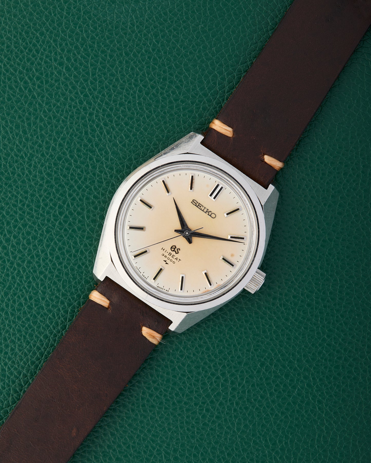 Seiko Grand Seiko Ref. 4520-8000 Hi-Beat Sunburst Patina Dial 1970