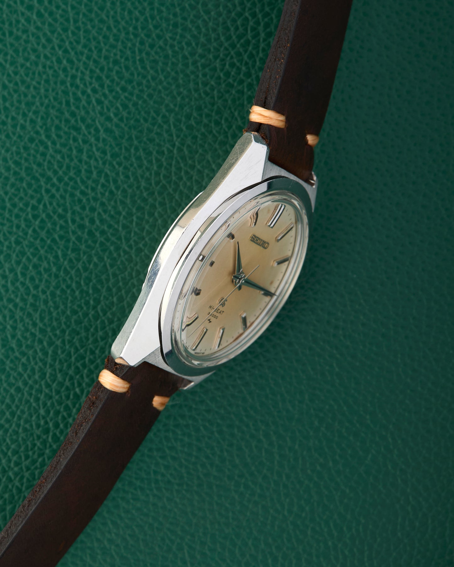 Seiko Grand Seiko Ref. 4520-8000 Hi-Beat Sunburst Patina Dial 1970