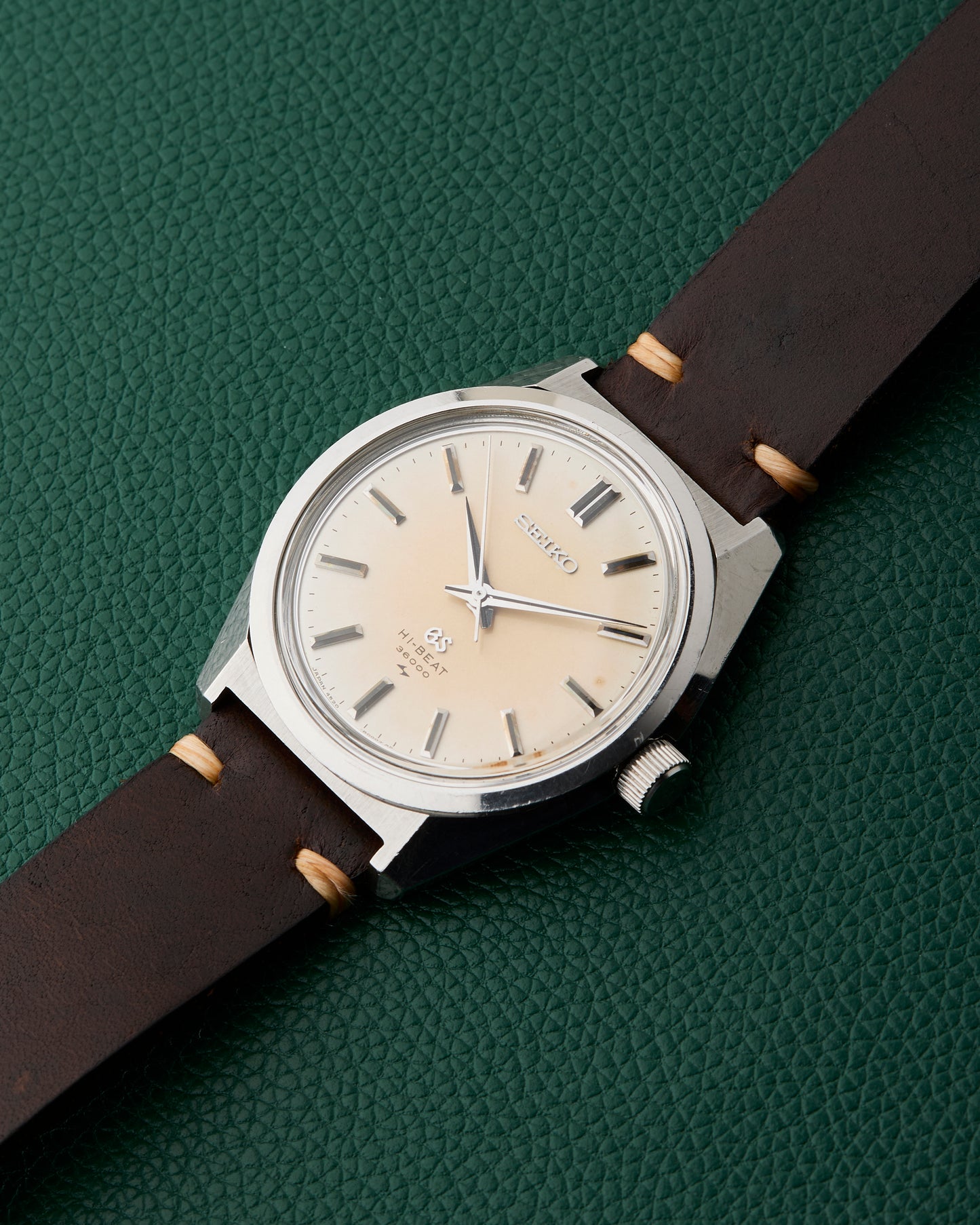 Seiko Grand Seiko Ref. 4520-8000 Hi-Beat Sunburst Patina Dial 1970